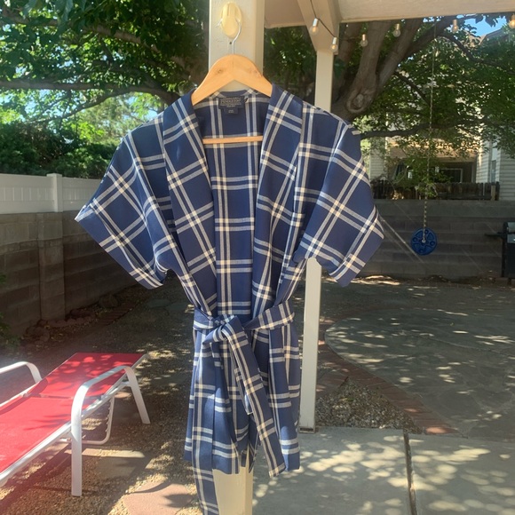 Pendleton Woolen Mills wrap navy with white with belt size XL - Picture 2 of 11